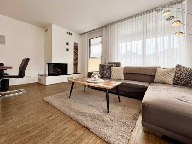 Immobilie in Zirl - Zirl: Helle 4-Zimmer-Wohnung mit Sonnenterrasse – ideal für Familien - Bild 0