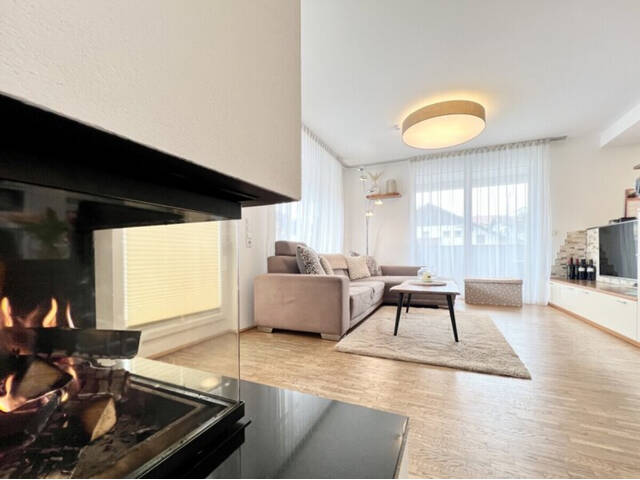 Immobilie in Zirl - Zirl: Helle 4-Zimmer-Wohnung mit Sonnenterrasse – ideal für Familien - Bild 1