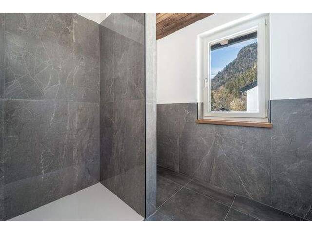 Immobilie in Lofer - Stilvolles Eigenheim im Neubauprojekt in Lofer (06637) - Bild 3