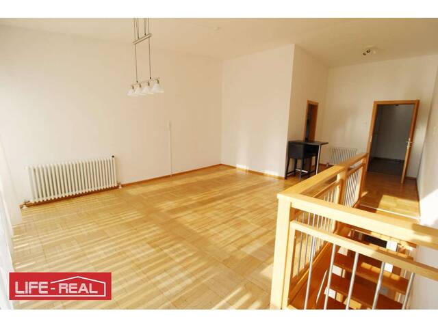 Immobilie in Engerwitzdorf - Sonniges Einfamilienhaus am Stadtrand von Linz/Engerwitzdorf - Bild 0