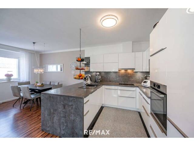 Immobilie in Groß-Schweinbarth - Ein Haus zum Leben: 110m2 Nähe Gänserndorf - barrierefrei - inkl. Terrasse, Partykeller, Carport etc.etc. - Bild 3