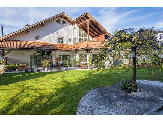 Immobilie in Spittal an der Drau - Luxusapartment hoch über der Stadt - Bild 1