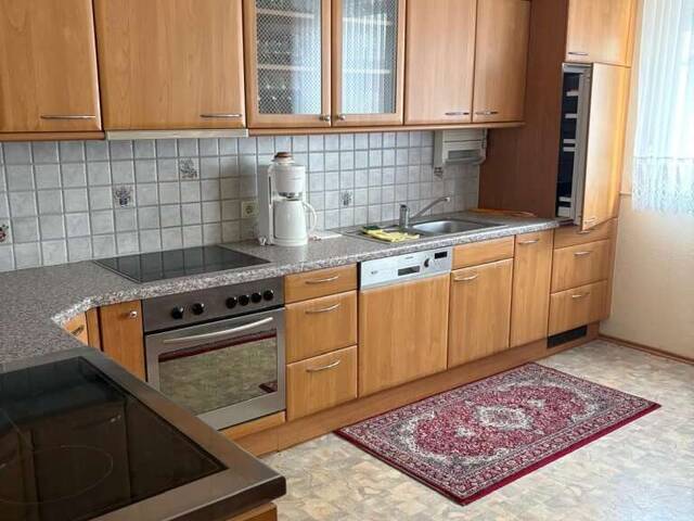 Immobilie in Breitenbrunn - Größzügiges Zweifamilienhaus im Herzen von Breitenbrunn - Bild 1