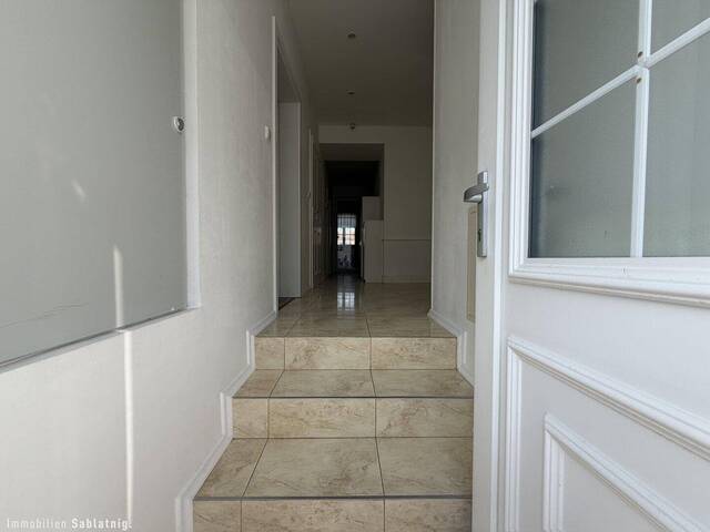 Immobilie in Orth an der Donau - CHARMANTES EINFAMILIENHAUS - Garten, Balkon und Terrasse in ruhiger Lage von Orth an der Donau! - Bild 3