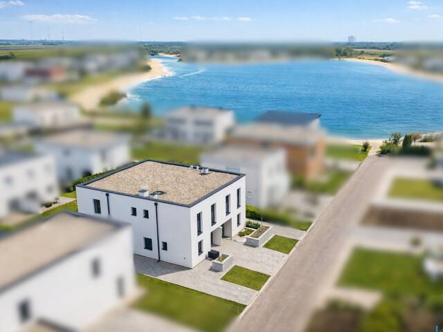 Immobilie in Parndorf - +PROVISIONSFREI+ Wohnen am See: Moderne 5-Zimmer-Doppelhaushälfte in Parndorf! - Bild 0
