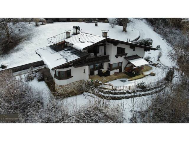 Immobilie in Weer - Gepflegtes Ein- bis Zweifamilienhaus auf 1.900 m² Grundstück - Bild 0