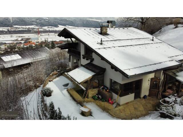 Immobilie in Weer - Gepflegtes Ein- bis Zweifamilienhaus auf 1.900 m² Grundstück - Bild 1