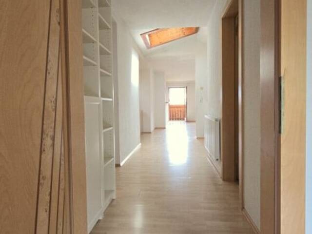 Immobilie in Fügen - Fügen - großzügige 4 Zimmerwohnung im Dornröschenschlaf - Bild 2