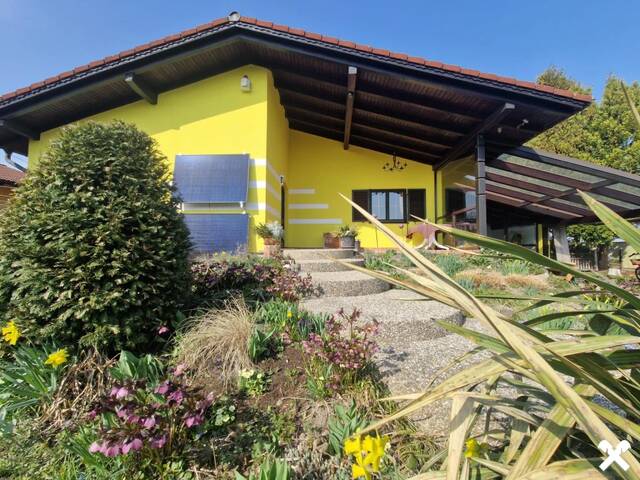 Immobilie in Oberzögersdorf - TRAUMHAFTER BUNGALOW FÜR ZWEI PERSONEN SAMT NEBENGEBÄUDE FÜR HOBBYRAUM, PARKÄHNLICHEM GARTEN MIT SCHWIMMTEICH ALS NATURPOOL DIREKT AN FELDER DER REGION ANGRENZEND - Bild 3