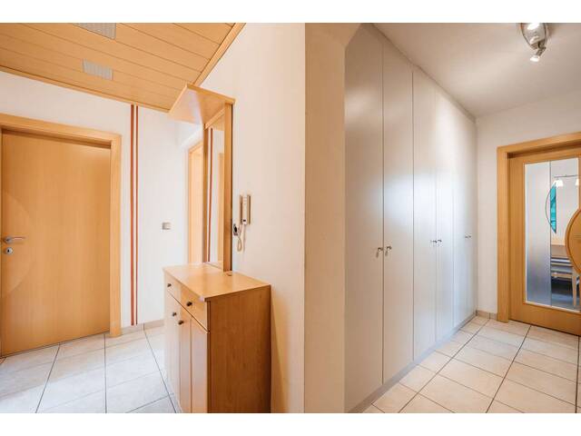 Immobilie in Bruck an der Großglocknerstraße - Ihr neues Zuhause: 3-Zimmer-Wohnung mit Loggia - Bild 2