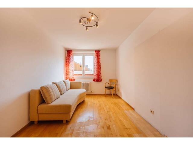 Immobilie in Bruck an der Großglocknerstraße - Ihr neues Zuhause: 3-Zimmer-Wohnung mit Loggia - Bild 4