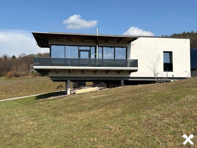 Immobilie in Mühldorf bei Feldbach - Traumhaus nahe Feldbach: durchdacht geplant & perfektioniert - Naturnahe - Bild 0