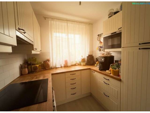 Immobilie in Kittsee - Top 4-Zimmer Wohnung in Kittsee mit Terrasse, Loggia & Parkplatz - 320.000 EUR! - Bild 0