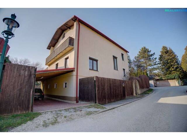Immobilie in Stetten - Charmantes Einfamilienhaus in Ruhelage in Stetten (Bezirk Korneuburg) - Bild 0