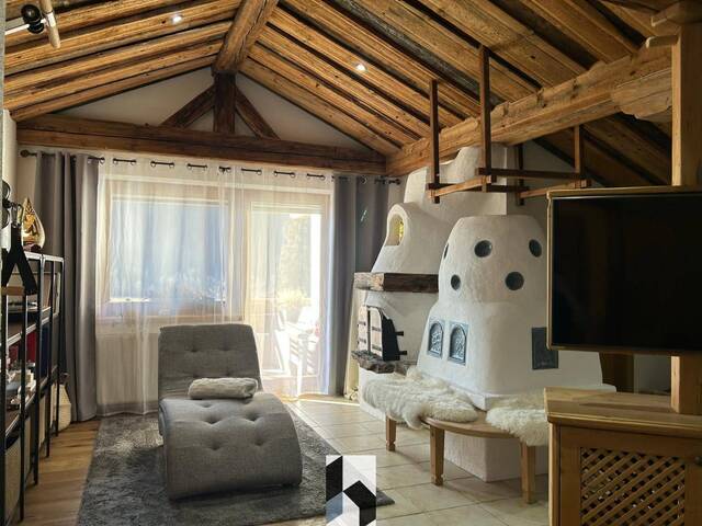 Immobilie in Oetz - Sonnige Dachgeschosswohnung mit Tiroler Charme & großem Balkon – Wohnen im Herzen der Ötztaler Alpen! - Bild 0