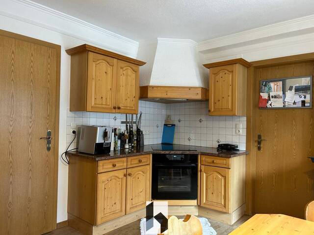 Immobilie in Oetz - Sonnige Dachgeschosswohnung mit Tiroler Charme & großem Balkon – Wohnen im Herzen der Ötztaler Alpen! - Bild 2