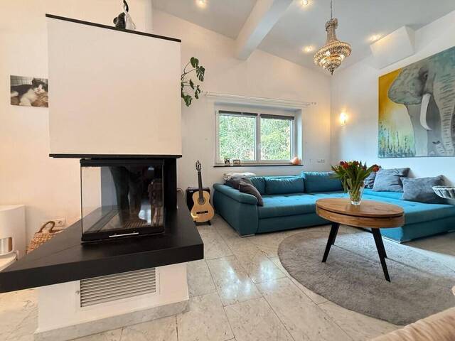 Immobilie in Angerberg - Wohnen auf 3 Zi. in Alleinlage mit offenem Ambiente im lichten Dachgeschoss am Angerberg - Bild 4