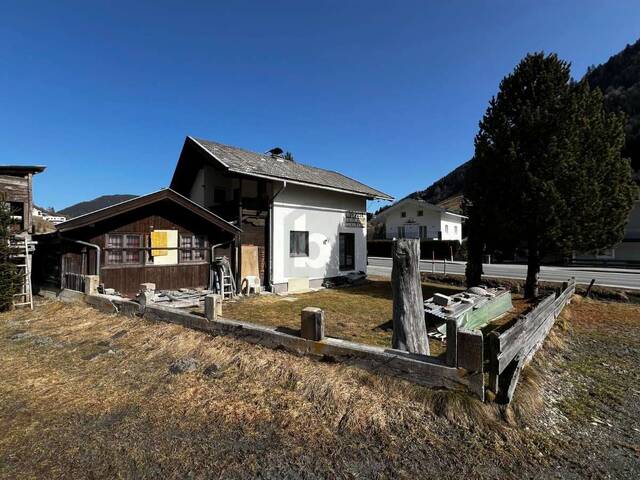 Immobilie in Bruck an der Großglocknerstraße - SONNIGER GARTEN! VIELE MÖGLICHKEITEN - IDEAL FÜR HEIMWERKER - Bild 2