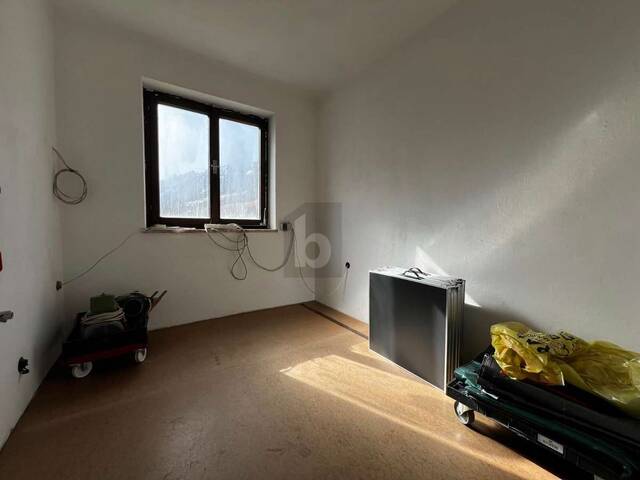 Immobilie in Bruck an der Großglocknerstraße - SONNIGER GARTEN! VIELE MÖGLICHKEITEN - IDEAL FÜR HEIMWERKER - Bild 4