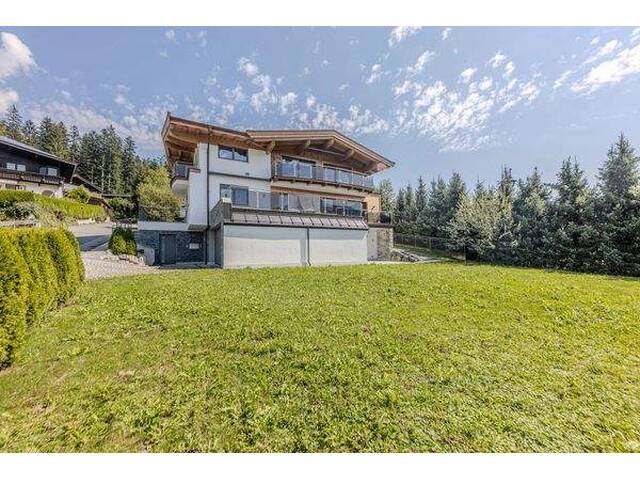 Immobilie in Ellmau - Alpenvilla im malerischen Ellmau - Bild 1