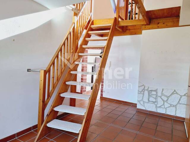 Immobilie in Bärnbach - Sonnige 3 Zimmer Wohnung mit Loggia und schöner Aussicht - Bild 4