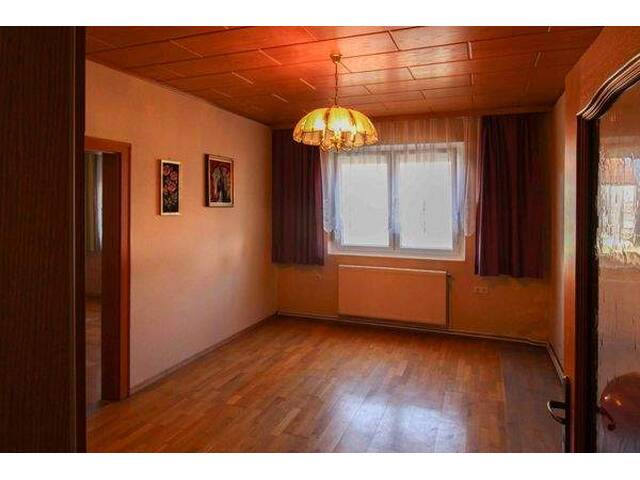 Immobilie in Rust im Tullnerfeld - Einfamilienhaus mit Potential und großem Garten in Ruhelage! - Bild 3