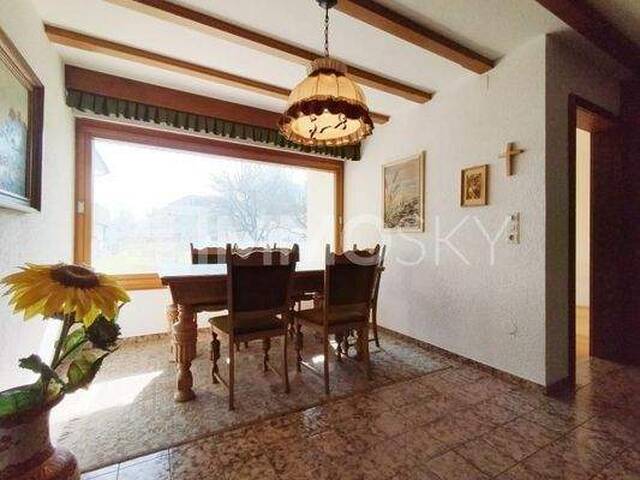 Immobilie in Mäder - Großzügiges Haus in ruhiger Sackgasse Wohnen im Grünen - Bild 4