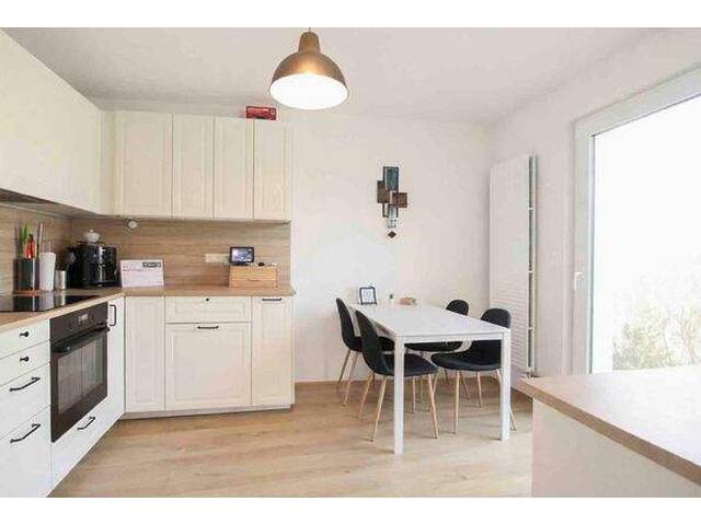 Immobilie in Angern an der March - Viel Platz im Grünen: Gepflegte Doppelhaushälfte mit großem Garten in Angern an der March - Bild 2