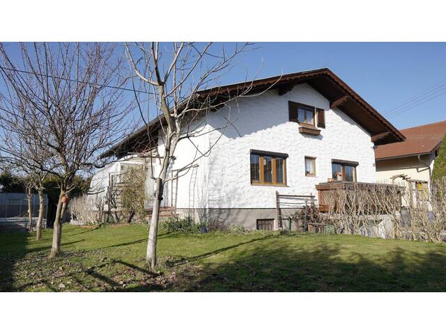 Immobilie in Braunau am Inn - Gepflegtes Einfamilienhaus in ruhiger Siedlungslage von Ranshofen - Bild 3