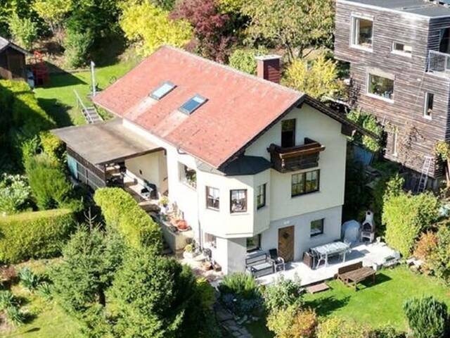 Immobilie in Mauerbach - Wienerwald Südhang: Einfamilienhaus mit Potenzial in Mauerbach an der Stadtgrenze Wiens (2 km) - Bild 0