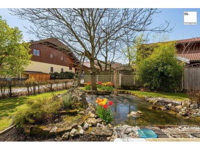 Immobilie in Moosdorf - Sehr gepflegtes Familienhaus mit Pool, Fischteich und neuem Pelletssystem - großer Garten - Bild 0