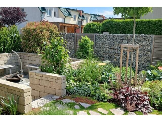 Immobilie in Trumau - MODERNES EINFAMILIENHAUS MIT POOL, DOPPELGARAGE UND HERRLICHEM GARTEN - NAHE WIEN - Bild 4