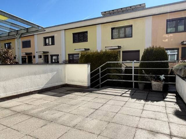 Immobilie in Völs - Reihenhaus mit Sonnenterrasse, kl. Eigengarten und herrlichem Bergblick in Völs zu verkaufen - Bild 3