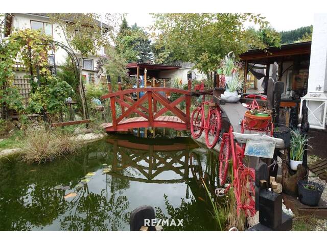 Immobilie in Karl - Einfamilienhaus mit drei eigenständigen Wohnungen und einzigartigem Erlebnisgarten - Bild 1