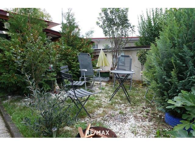 Immobilie in Karl - Einfamilienhaus mit drei eigenständigen Wohnungen und einzigartigem Erlebnisgarten - Bild 2