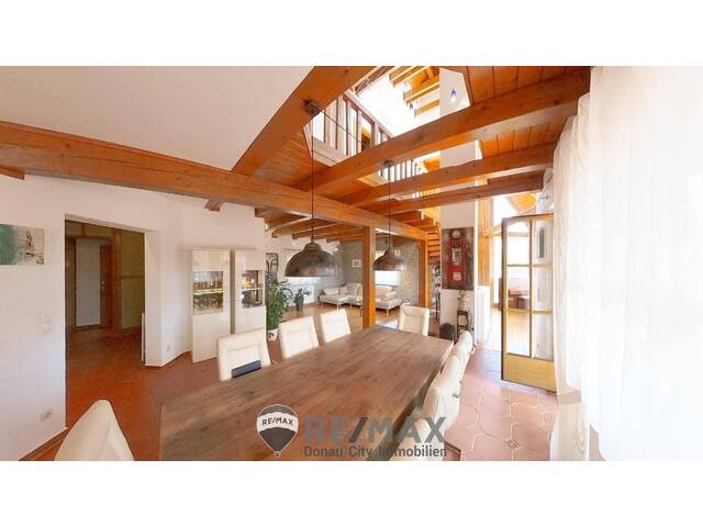 Immobilie in Mannswörth - Architektenhaus: Wohnen & Arbeiten - Bild 2