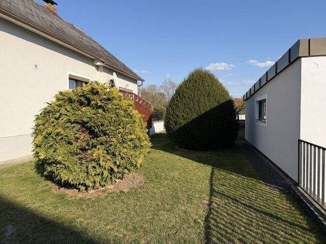 Immobilie in Herzogenburg - Einfamilienhaus mit ausgebautem Dachgeschoss, Vollkeller, Garage und sonnigem Garten in 3130 Herzogenburg / Oberndorf - Bild 3