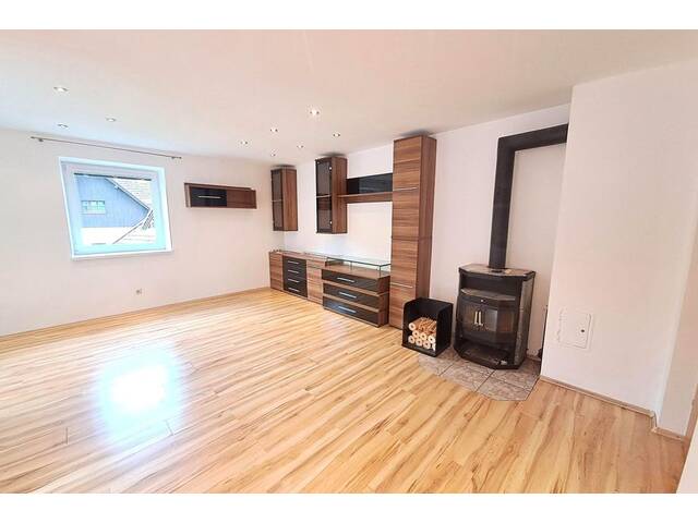 Immobilie in Gaming - Natur pur! 3-Zimmer-Eigentumswohnung mit TG-Parkplatz, Balkon und Aussicht - Bild 4