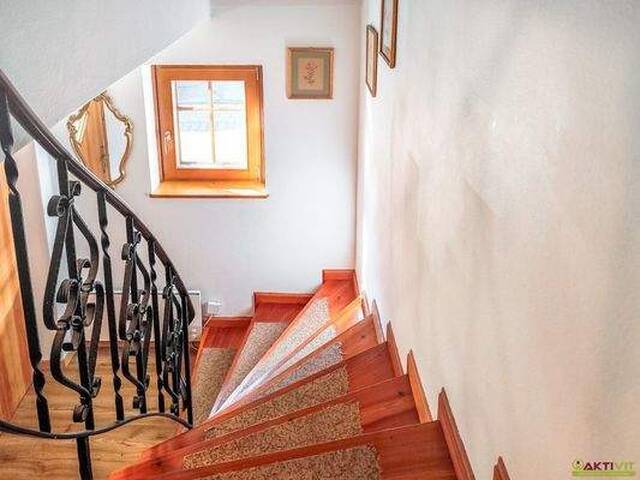 Immobilie in St. Oswald - Charmantes Ferienhaus in St. Oswald mit Terrasse, Garten und 6 Zimmern. - Bild 4