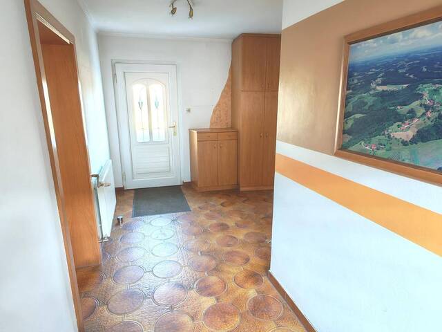 Immobilie in Neuhaus am Klausenbach - Haus mit viel Grund für eigene Projekte - Bild 3