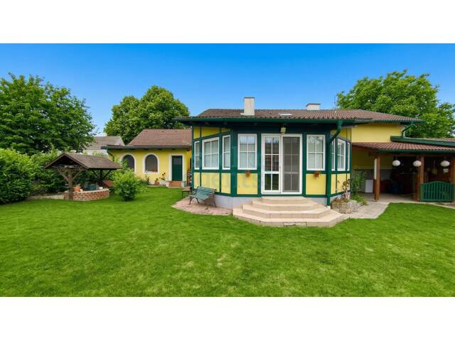 Immobilie in Walpersbach - Neuer Preis! Modernisierter Bungalow mit Wintergarten, Keller, Garage und überzeugender Außenanlage - Bild 4