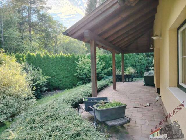 Immobilie in Kaumberg - Tolle Villa mit neuer PV-Anlage bietet viel Platz und ruhige, grüne Umgebung - nur ca. 38 min zur Stadtgrenze Wien! - Bild 4