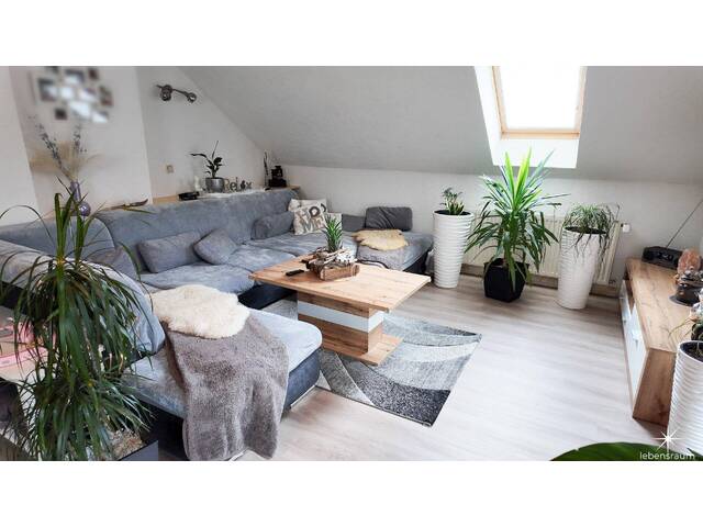 Immobilie in Pusarnitz - Ein Haus, viele Möglichkeiten – Großzügiges Mehrparteienhaus in idyllischer Lage in Pusarnitz. - Bild 2