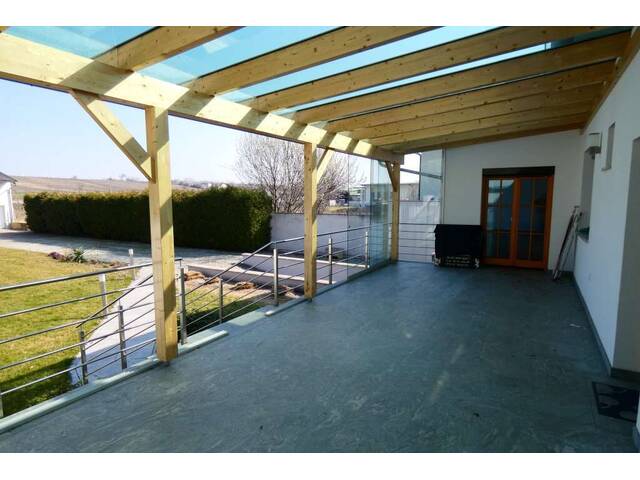 Immobilie in Mönchhof - TOP GEPFLEGTE LIEGENSCHAFT INKLUSIVE 270 m2 HALLE UND GRÜNLAND - Bild 2