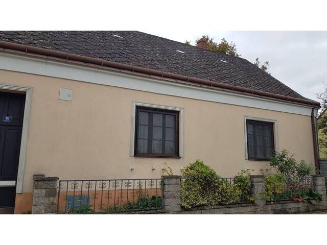 Immobilie in Hohenau an der March - Einfamilienhaus mit Garten in Wohnruhelage Nähe Ortszentrum - Bild 2