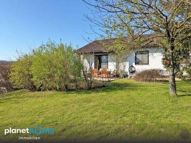 Immobilie in Sparbach - Den Frühling bereits im neuen Zuhause genießen - Bild 1