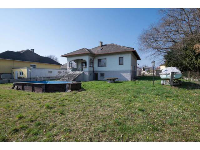 Immobilie in Breitenbrunn - Solides Wohnjuwel mit Potenzial - Ein Haus, das auf seinen nächsten Lebensabschnitt wartet - Bild 1