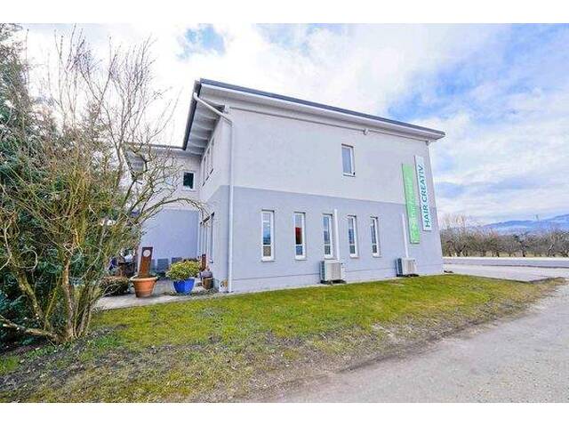 Immobilie in Wolfsberg - **ANLAGEOBJEKT** Wohn-/ Geschäftshaus in verkehrsgünstiger Lage mit PKW Stellplätzen in St. Stefan / Wolfsberg - Bild 2