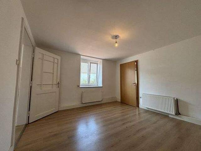 Immobilie in Stegersbach - Streckhof mit begrüntem Innenhof mit diversen Lagermöglichkeiten und Garage - Bild 4