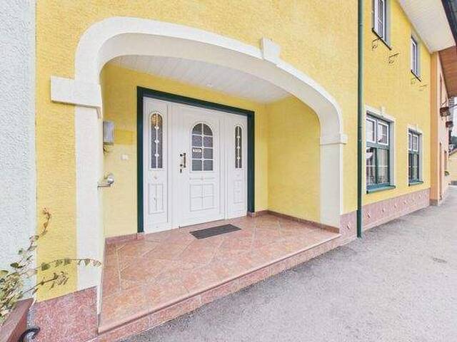 Immobilie in Metnitz - Charmantes Stadthaus m. Wintergarten, Kachelofen & vielseitigem Nutzungspotential i. Herzen Metnitz - Bild 2